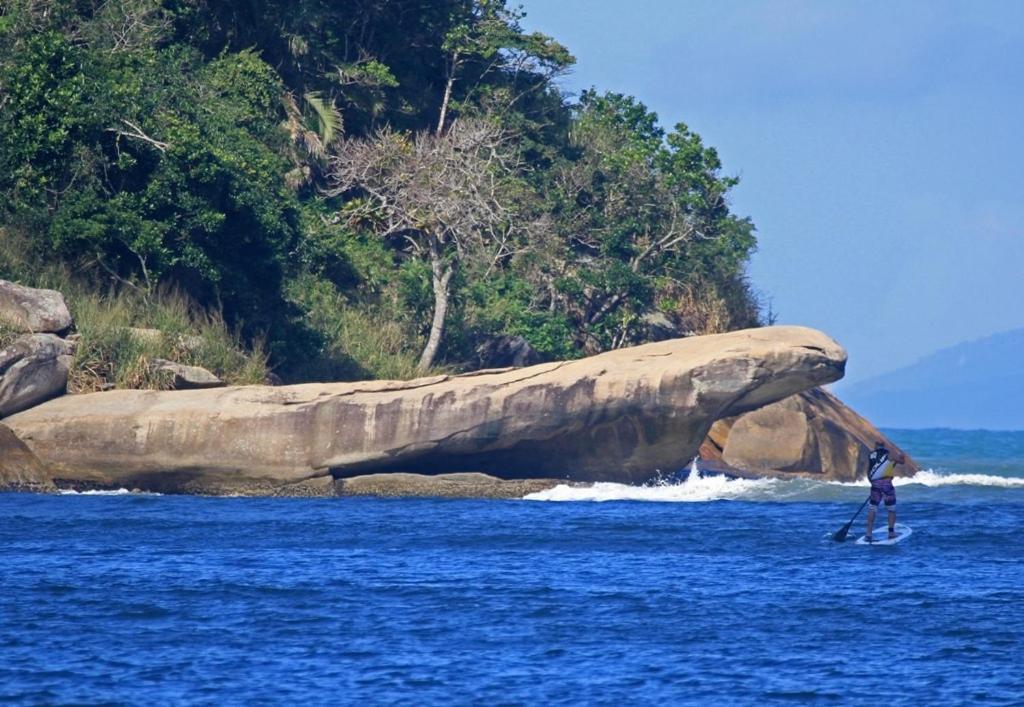 Suites Praia Martin De Sa 卡拉瓜塔图巴 外观 照片